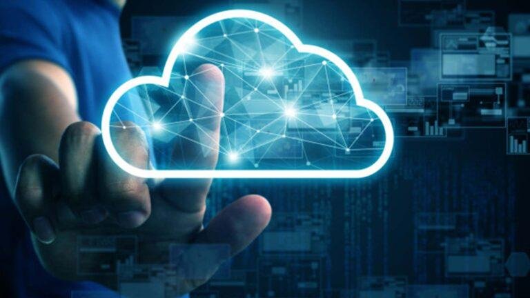 Understanding Cloud Computing
