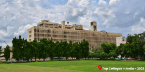 Top 10 Engineering Colleges in India