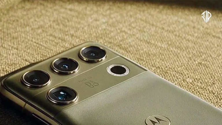 Why Motorola Faces an Uphill Battle Winning Over Pixel Users with the Signature 27